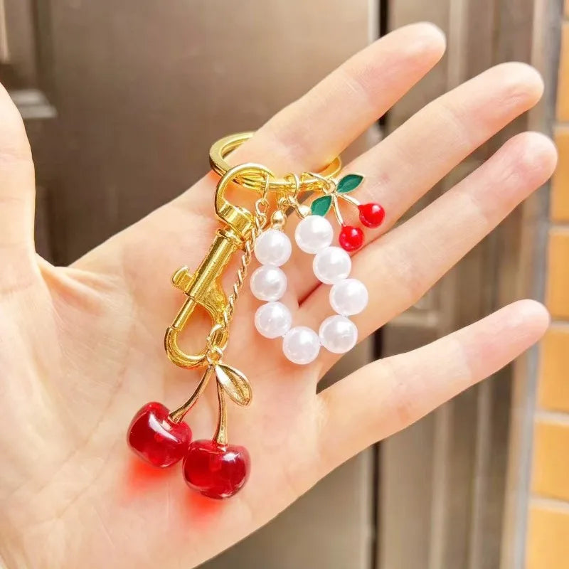 Cherry Pop Charm Cereza Diamante Rosa